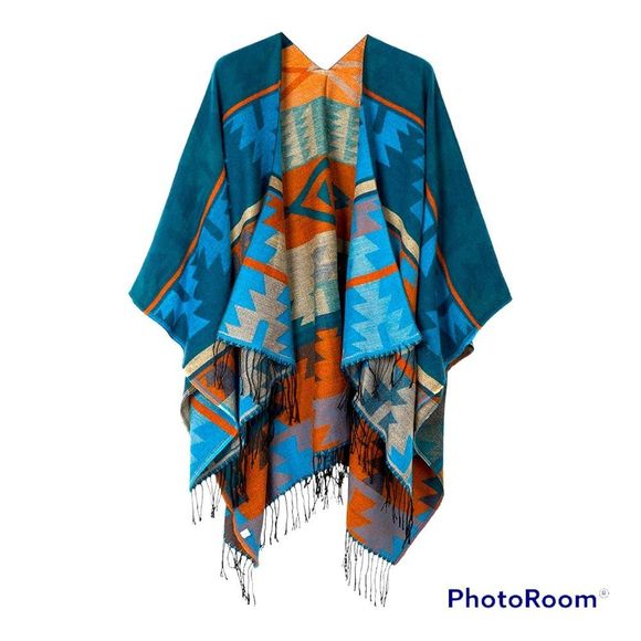 ❄️NWOT Urban Coco  Women's Printed Tassel Open front Poncho Cape Wrap Sh… - Picture 1 of 5